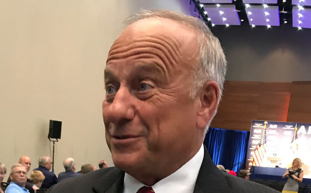Even as some cringe, Rep. Steve King’s support may endure